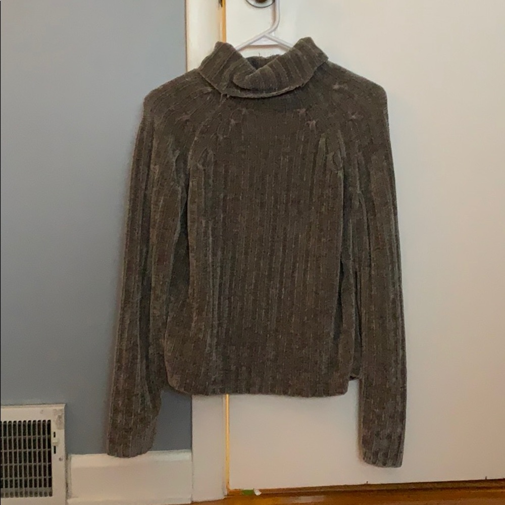 SO GSJC KNIT TURTLE NECK SWEATER (SIZE M)